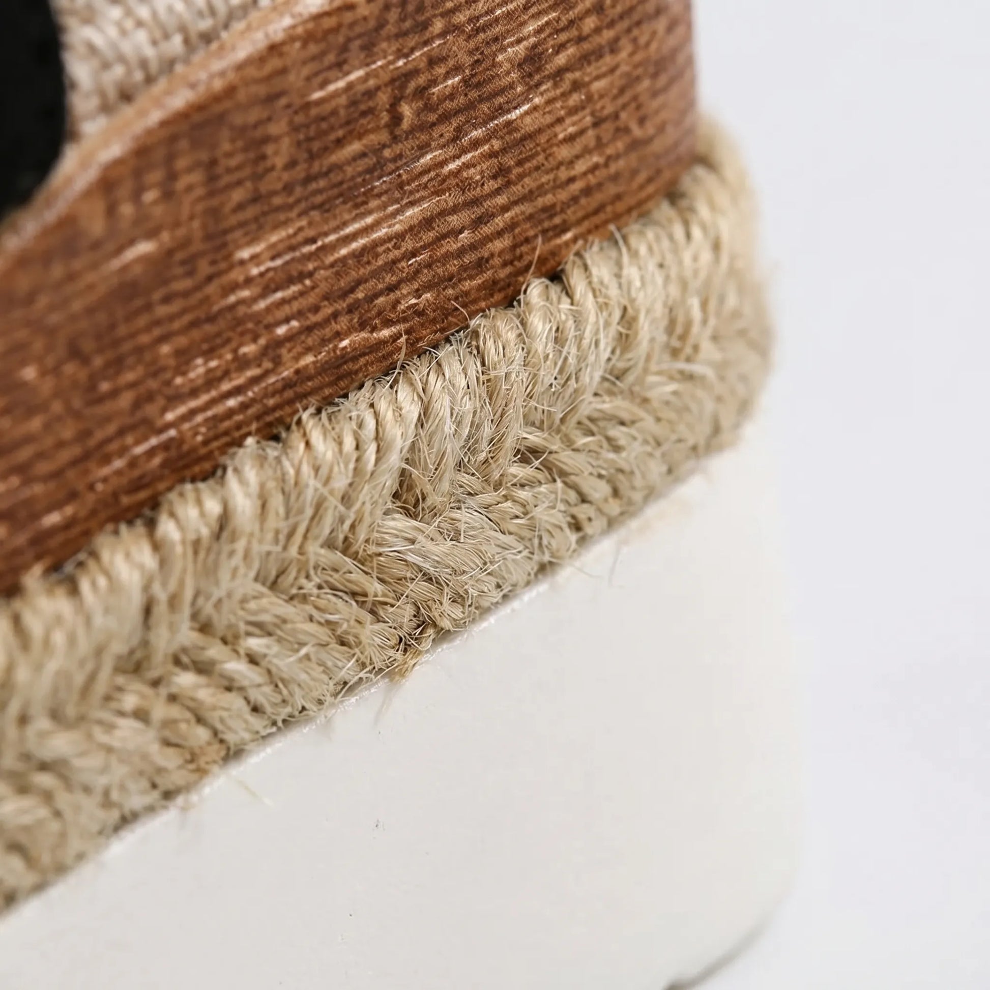 Sandalen dames | Comfortabele sleehak met gesloten neus