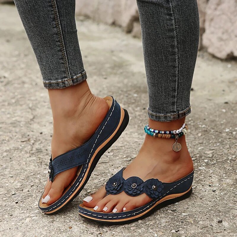 Orthopädische Sommerschuhe für Damen – Stilvolle, bequeme Fußunterstützung