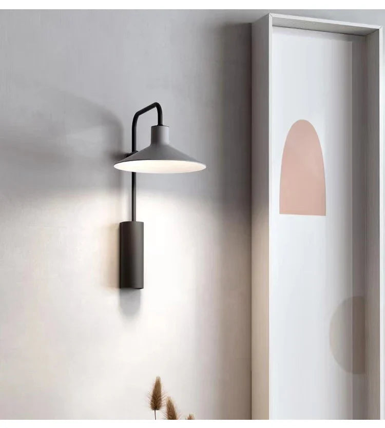 Aurelio Retro Outdoor Wall Lamp