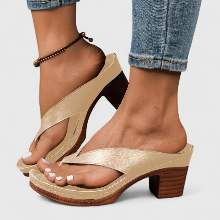 Womens Chunky Heel Thong Sandals