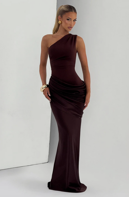 Robe longue asymétrique femme une épaule satin fluide taille drapée