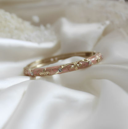 Bridgerton Vintage Bangle – Tijdloos en chique