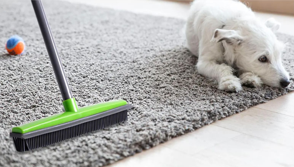 Pet Hair Broom™