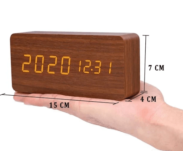 WoodSense LED-houten klok – Spraakgestuurd & Stijlvol voor elke kamer