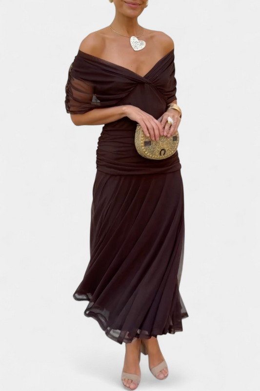 Lordanka – Długa Sukienka z Dekoltem w Serek i Kwiatowym Wzorem