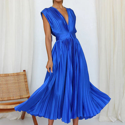 Hedwig – Elegant sleeveless women’s dress