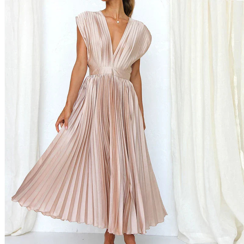 Hedwig – Elegant sleeveless women’s dress