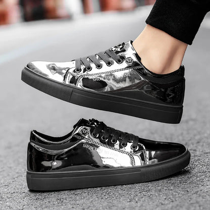 Tavero Herren Sport Sneakers mit Schnürung und Mesh