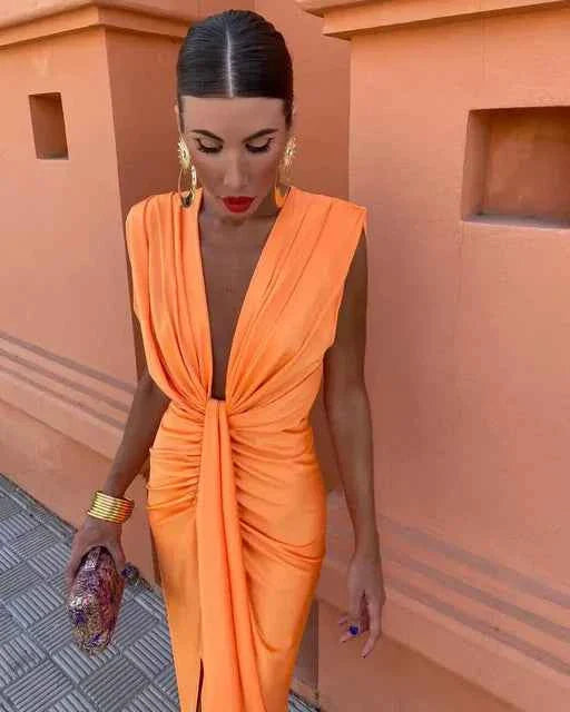 Isabelle - Party-Kleid mit tiefem V-Ausschnitt