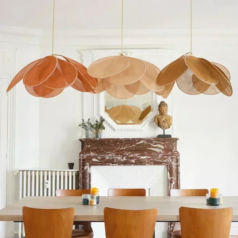 LumaFlora Petal Light – Stoffen Kunst Hanglamp met Kleurrijke Bloembladen