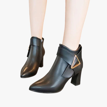 Wasserdichte Stiefeletten mit Absatz: Eleganz und Komfort für jede Saison Beige