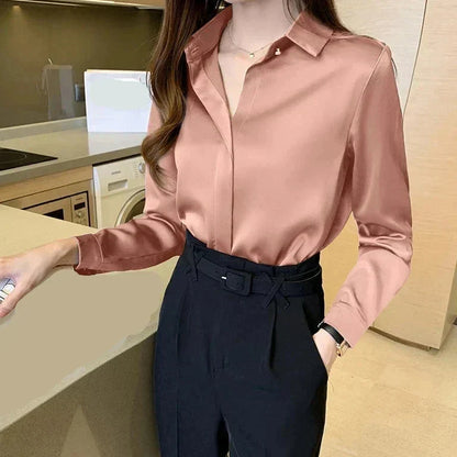Camicia classica da donna a maniche lunghe in seta