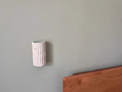TerraLume Wabi-Sabi Travertin LED Wandlamp