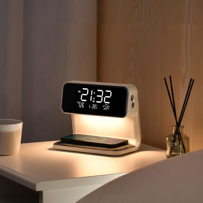 Nachttischlampe mit kabelloser Ladestation und Wecker Zorenza