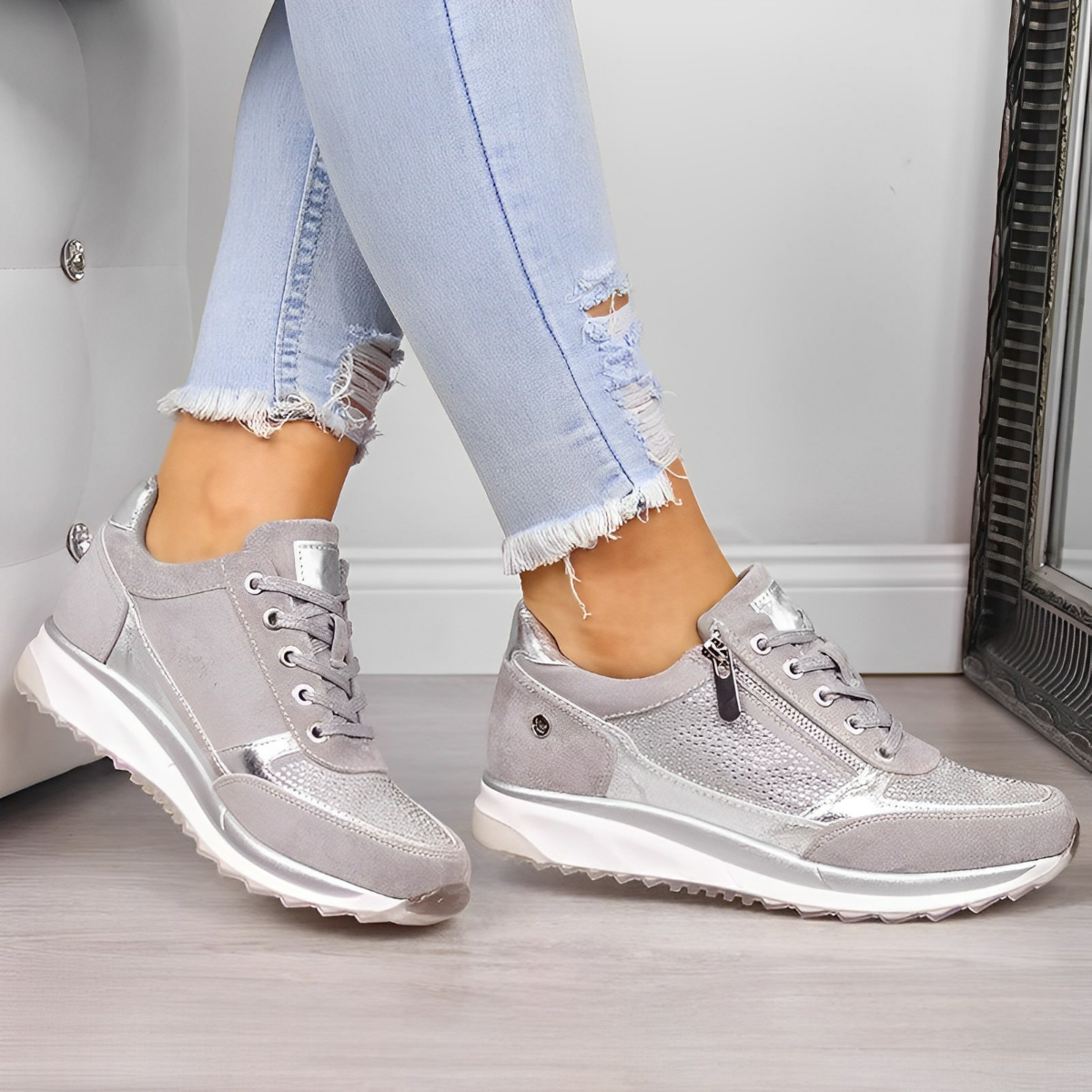 Moriana – Women Sneakers With Side Zipper Easy Fit