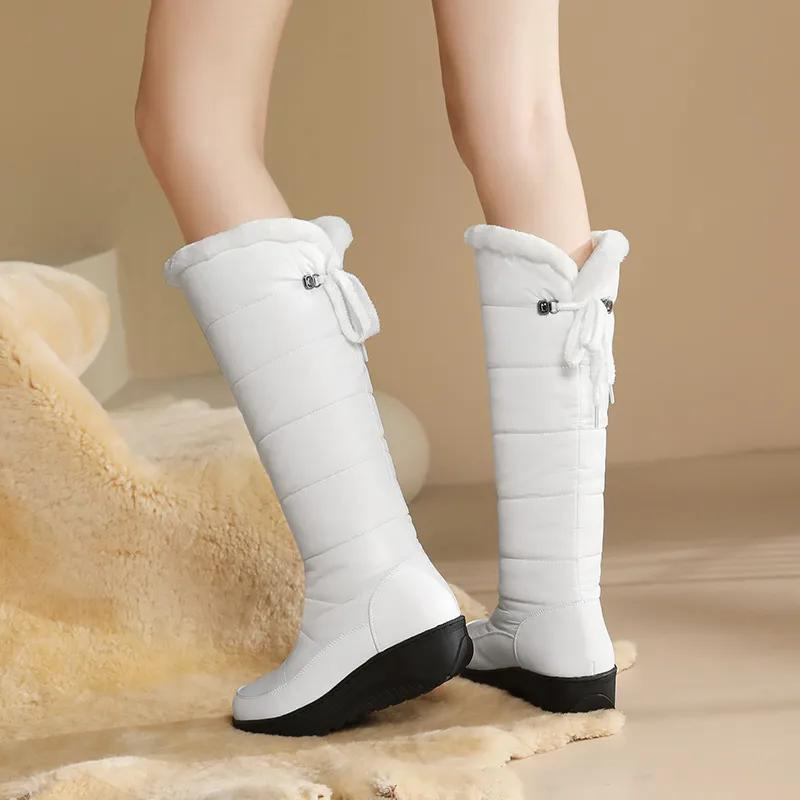 Damskie Buty Zimowe Do Kolan z Podszewką ze Sztucznego Futra