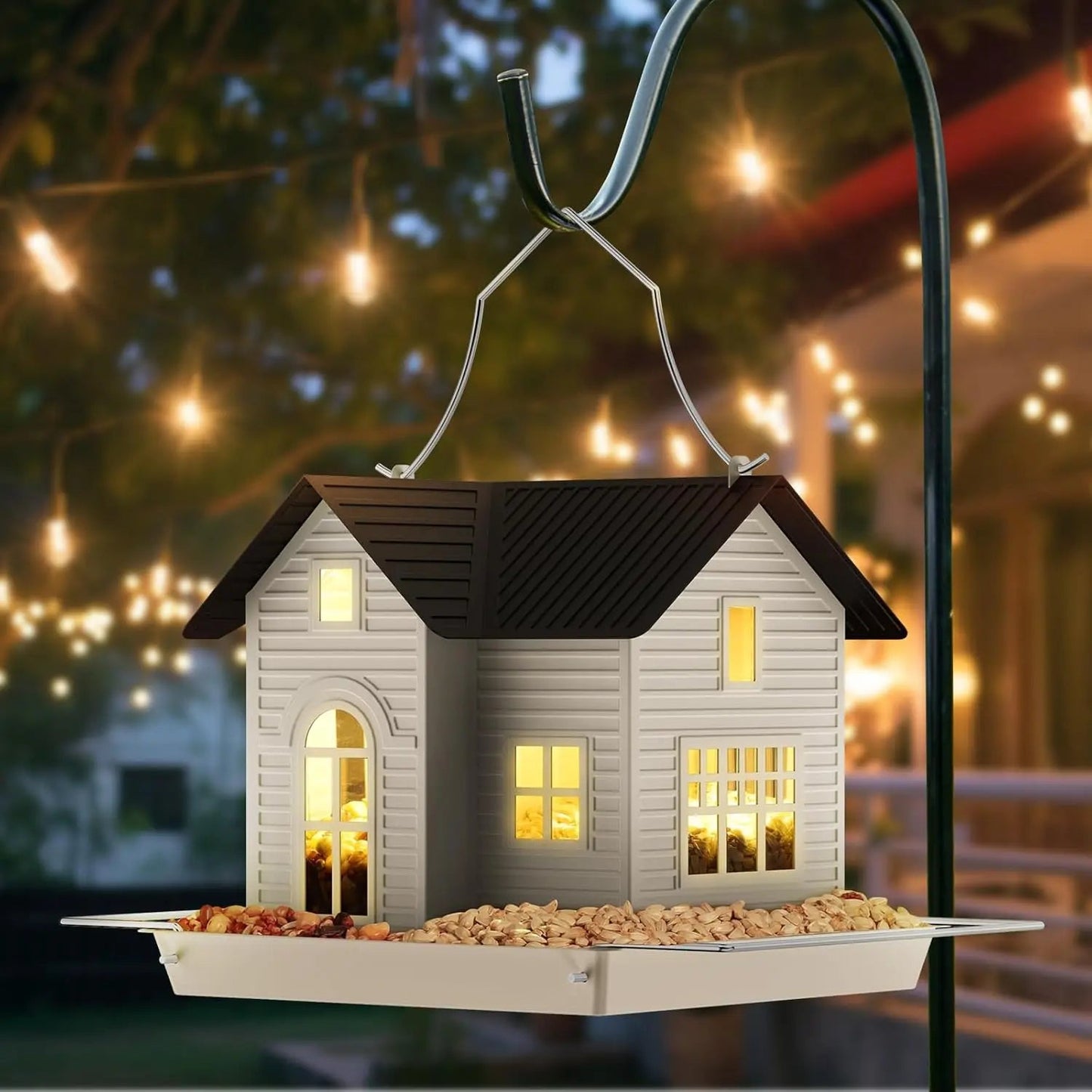 Solar-Vogelhäuschen mit LED-Fensterlicht – Cottage-Design Zorenza