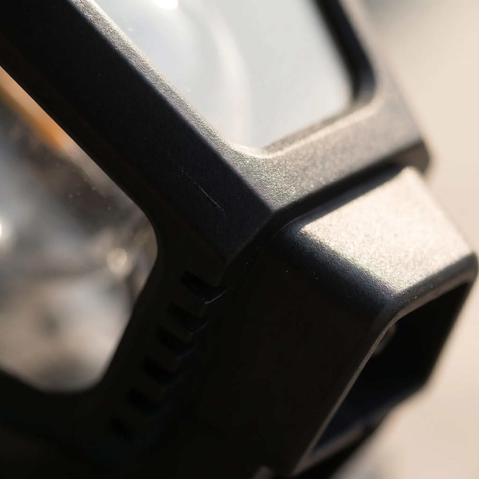 Solumix - Solar LED Wall Light With Motion Sensor- Motion-Triggered Lighting