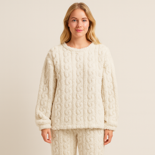 Lunara Women’s Fleece Pyjama Set – Ultra Soft Warm Two-Piece Loungewear for Home & Sleep