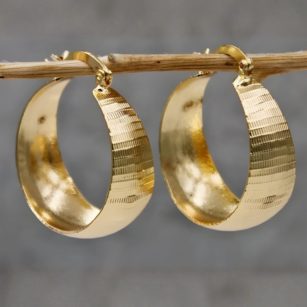 Sophisticated Luxe Gold Earrings