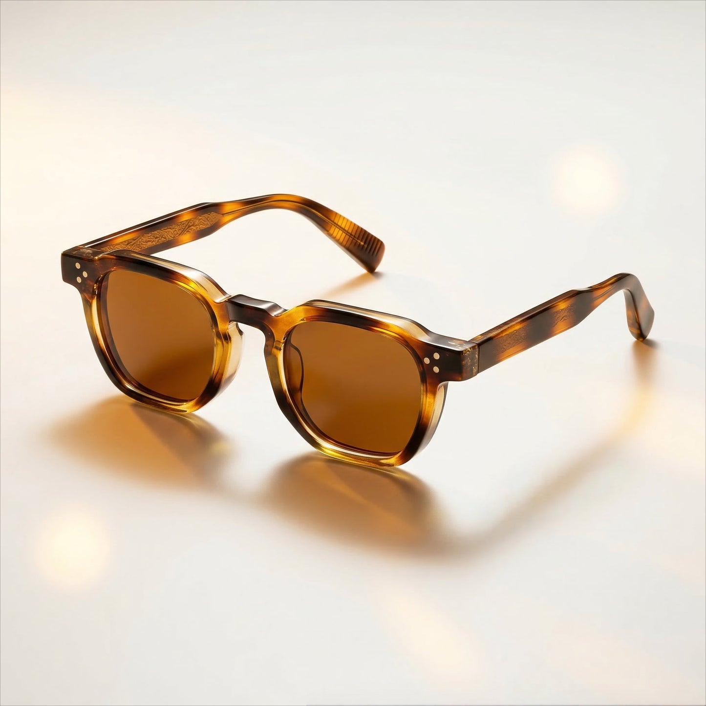 Stylish Retro Sunglasses with Polarized Lenses and UV Protection