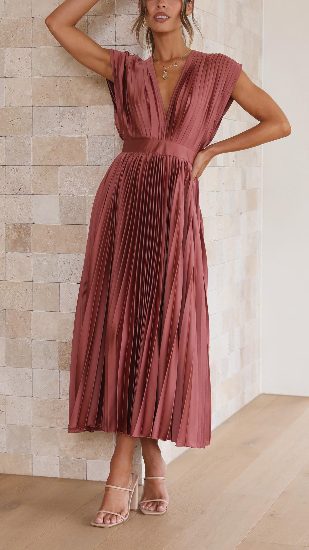 Damen Plissee V-Ausschnitt Kleid | Midi