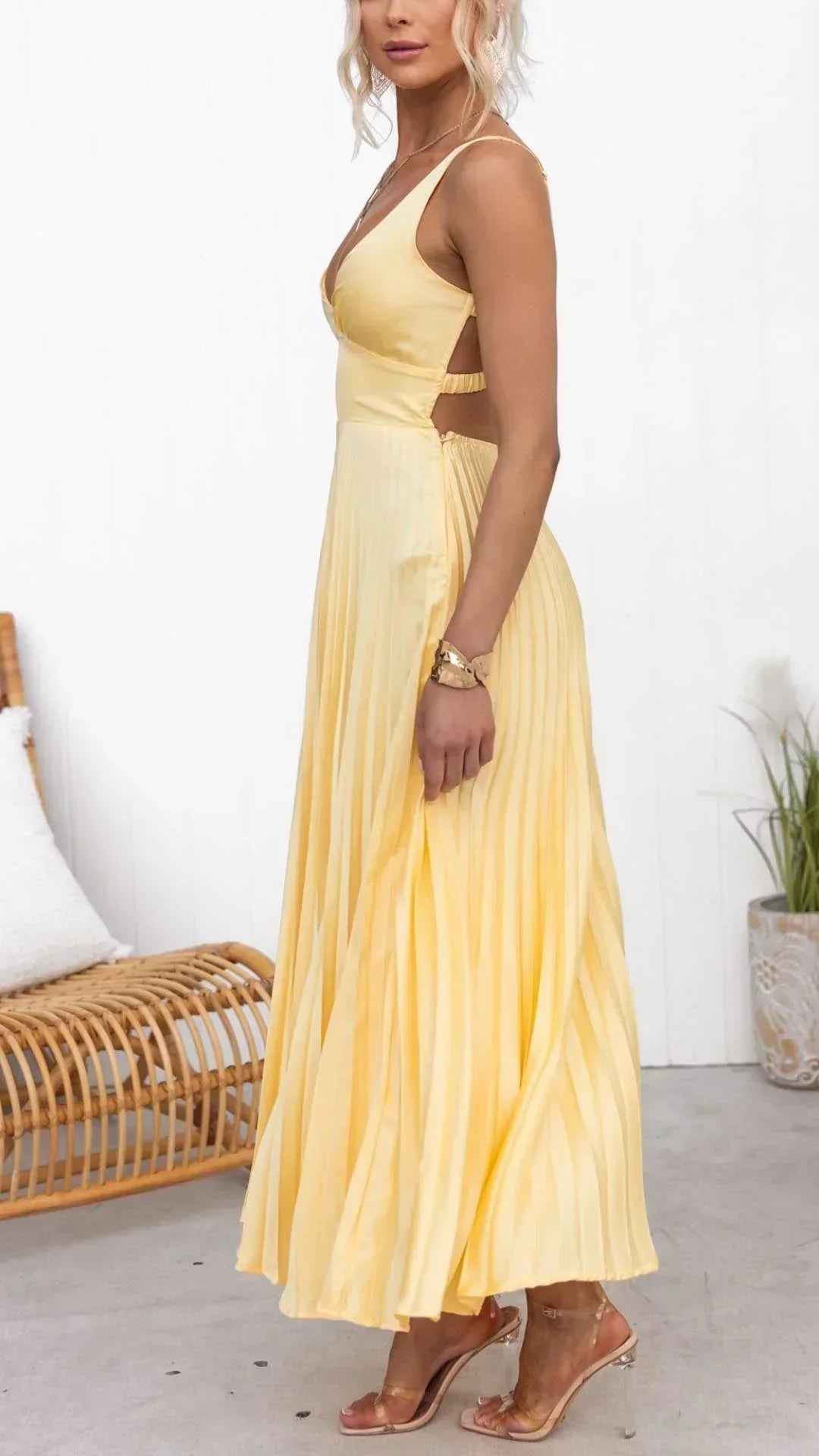 Seraphina | Women’s Pleated V-Neck Maxi Dress | Maxi Dress