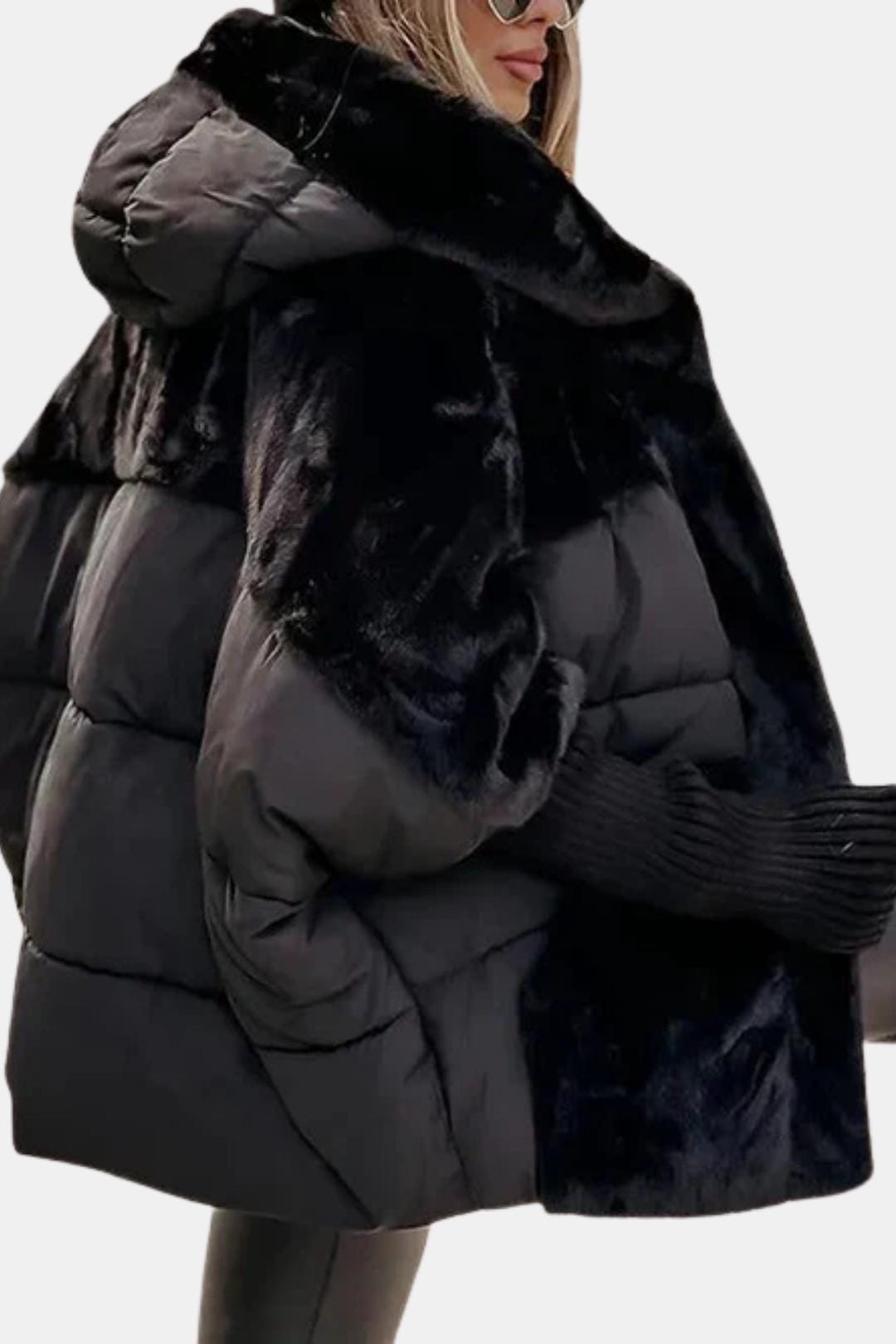 Theodora – Oversized Hooded Winter Coat with Plush Contrast Panels