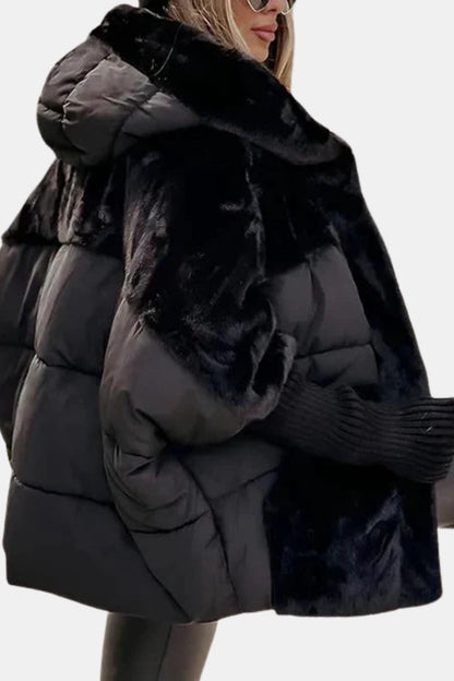 Theodora – Oversized Hooded Winter Coat with Plush Contrast Panels