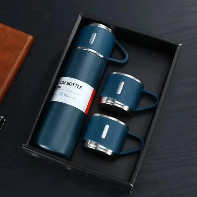 Thermoskanne Geschenkset mit 3 Bechern – Warm & Kalt, 500 ml Zorenza