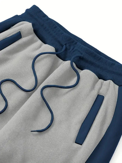 Two-Piece Men's Tracksuit With Hood - Kevin