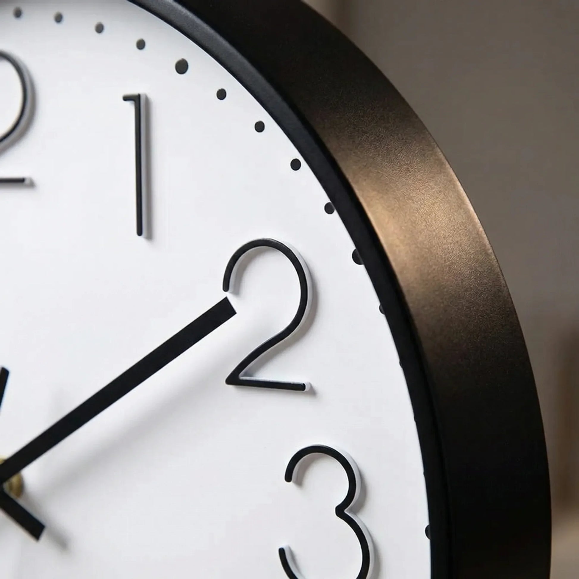 Tymvex - Round Minimalist Quartz Wall Clock- Tracking Time At Home