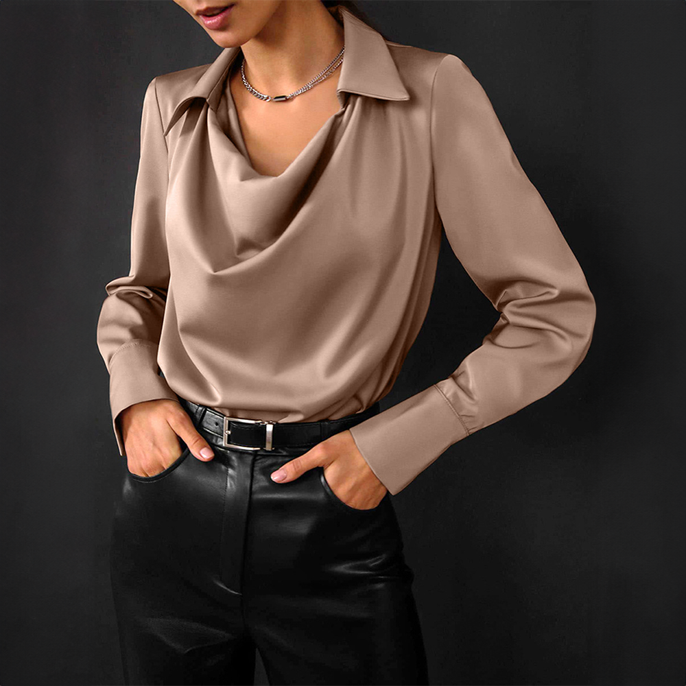 Melusina | Satijnen blouse met lange mouwen – omgeslagen kraag, gedrapeerde top
