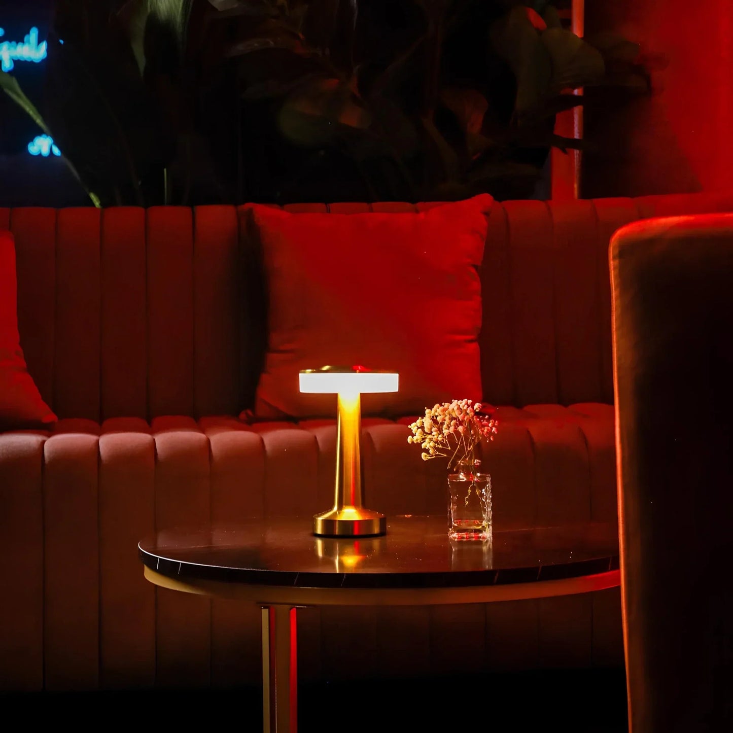 Wireless Retro Table Lamp - LumiBar