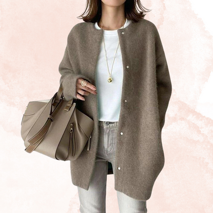Madeline – Women’s Oversized Cardigan