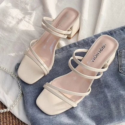MULE CAMILA WYPCHNIĘTA