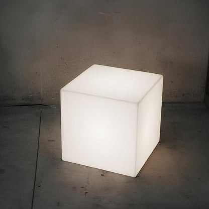 Cube Garden Lamp - LumaCube
