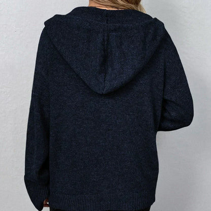 Cardigan Tricoté pour Femme avec Capuche et Cordon – Confort et Élégance