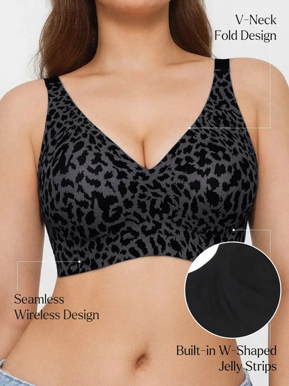 Velourette™ Seamless Deep V Wireless Bralette