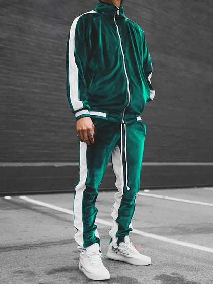 Velvet Jogger Set In A Retro Style - Gilberto