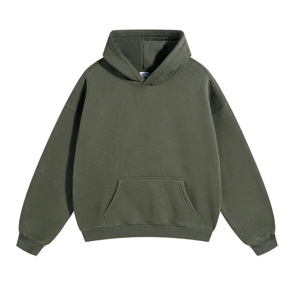 Sweat à capuche vert olive unisexe, poche kangourou, manches longues, style décontracté. Mode streetwear, vêtement confortable, tendance automne.