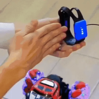 StormRacer DualControl™ – De stuntauto die reageert op elke handbeweging