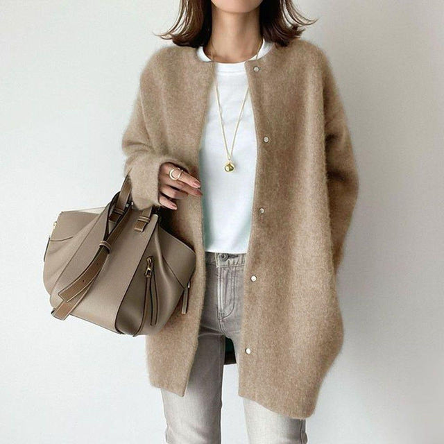 Madeline – Women’s Oversized Cardigan