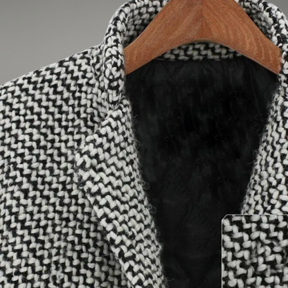 Women’s Coat with Notched Collar and Double Button Closure
