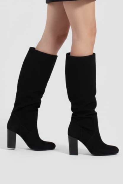 Women's Knee-High Boots with Pointed Toes and Block Heels in Black suede - View 3.0 | Roselva