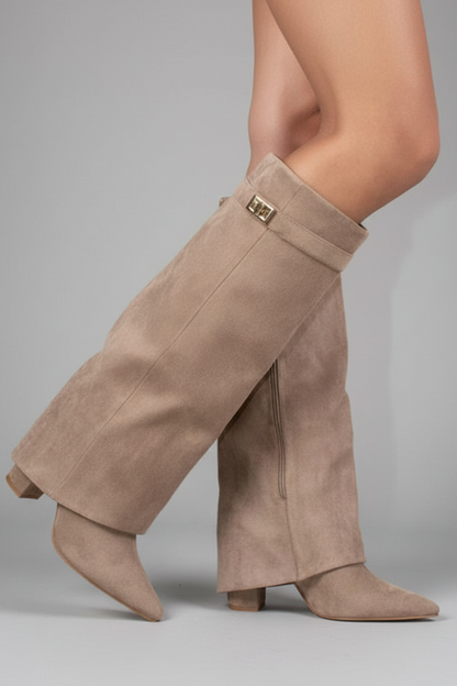 Women's Knee-High Boots with Pointed Toes and Block Heels in Black suede - View 4.0 | Roselva