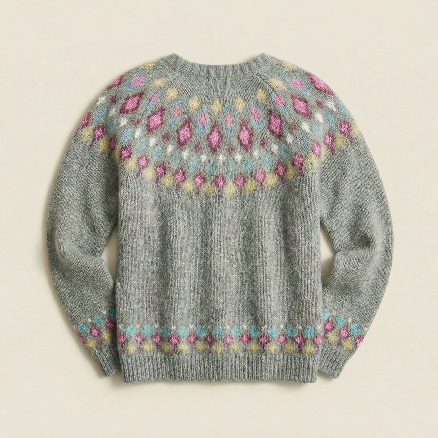 Women’s Knit Cardigan – Button-Front Design with Patterned Detail
