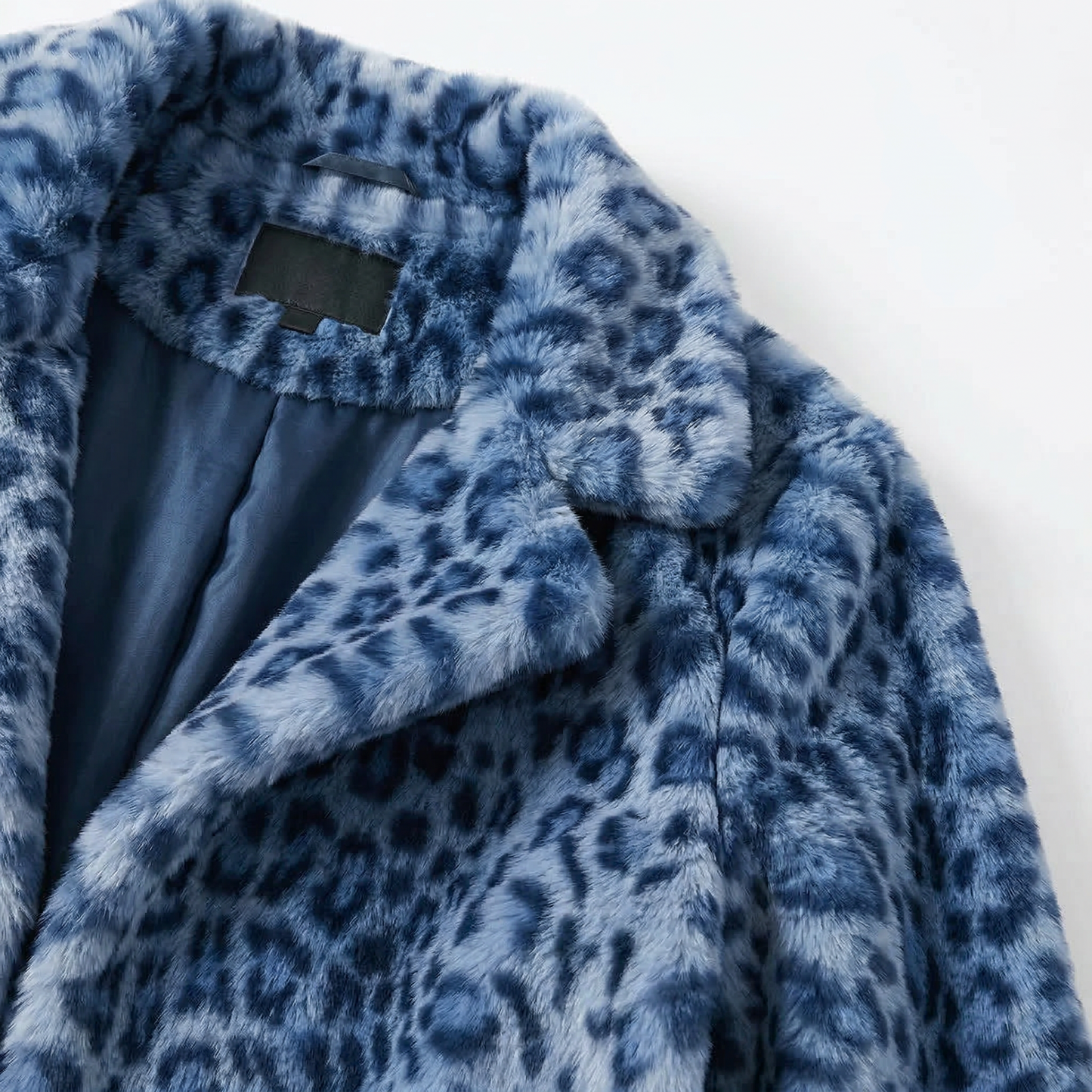 Women’s Long Coat – Leopard Print Open-Front Design