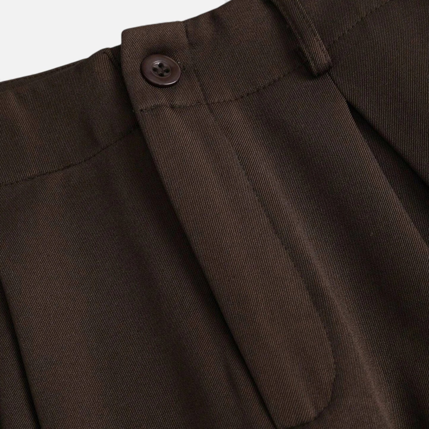 Women’s Wide-Leg Pleated Trousers