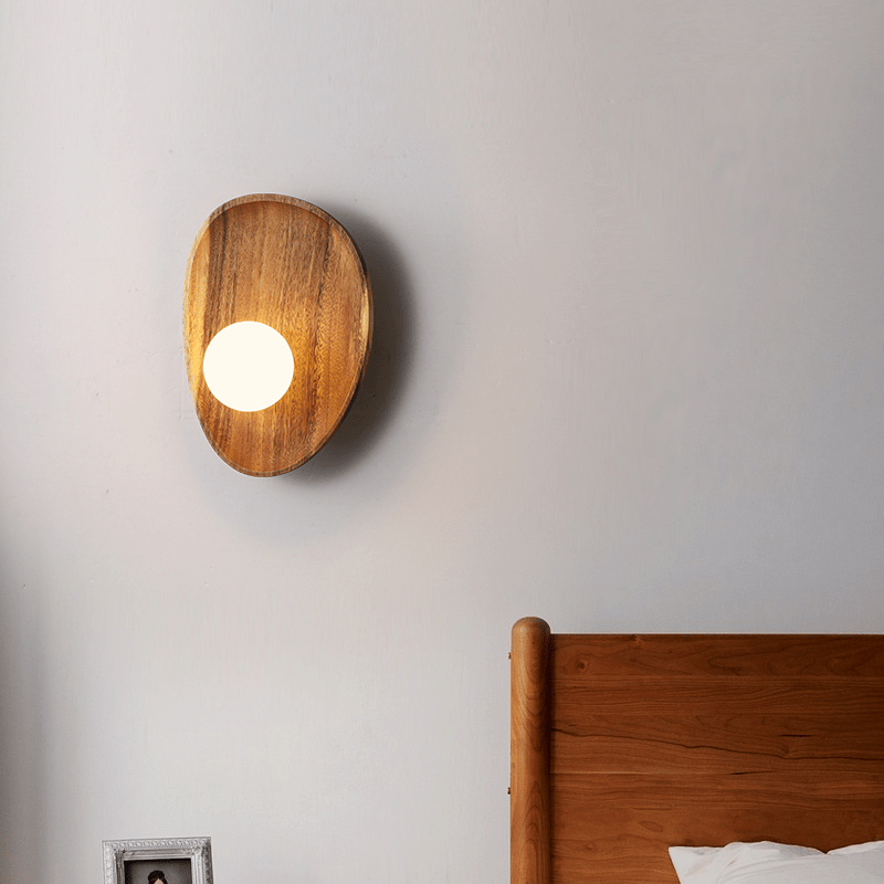 Natural Wooden Wall Lamp Modern Minimalist Wall Light | LED Indoor Lighting | Rustic Scandinavian Design | On/Off Switch
